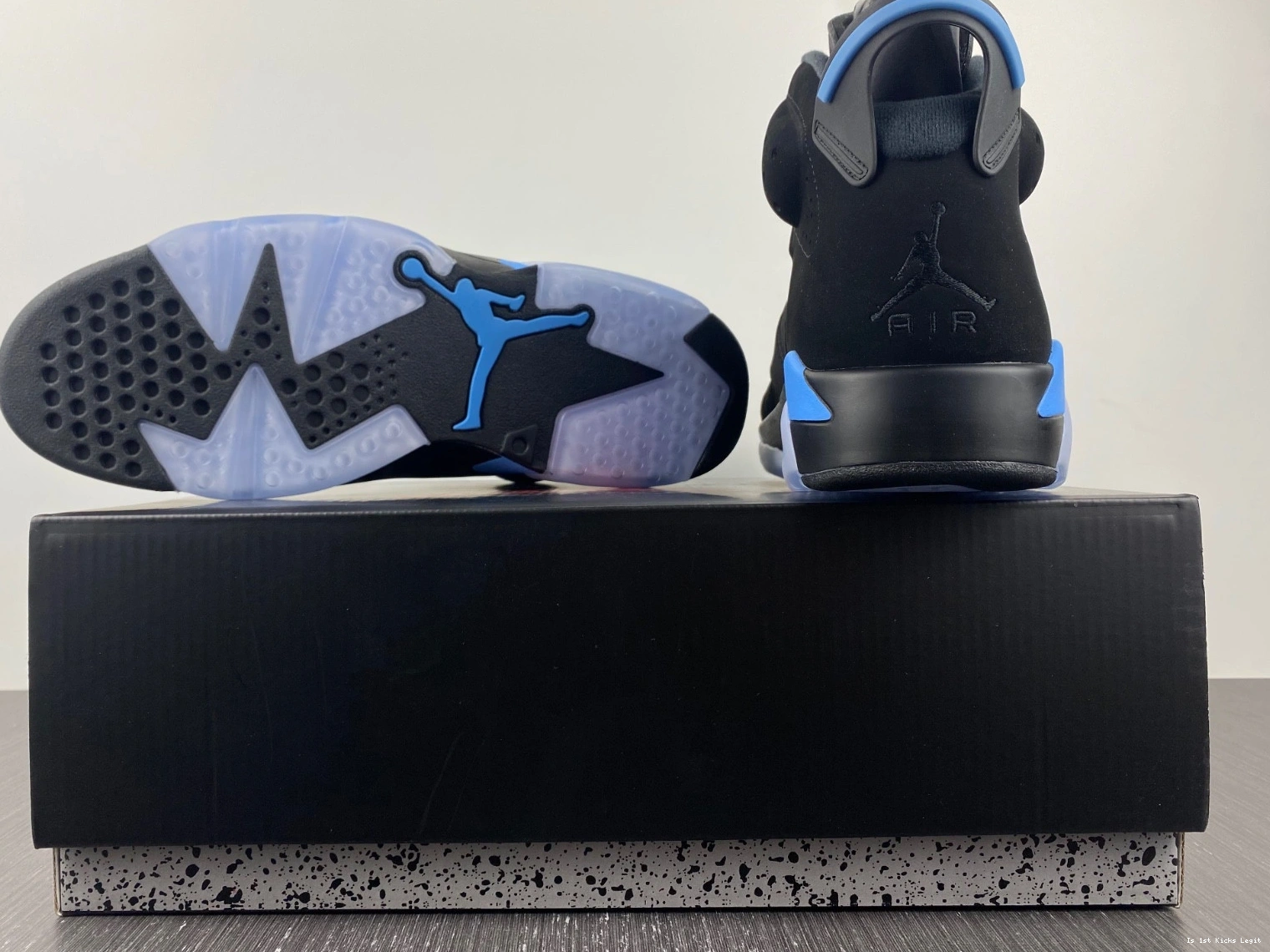 Air Jordan 384664-006 “University Blue”  6 0312